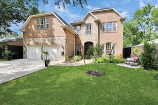 4046 Woodfox St, Houston, TX 77025