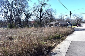 908 S Royall St, Palestine, TX 75801