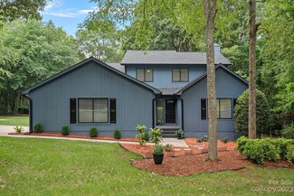 13433 Pine Harbor Rd, Charlotte, NC 28278