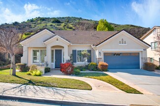 5244 Huckleberry Oak St, Simi Valley, CA 93063