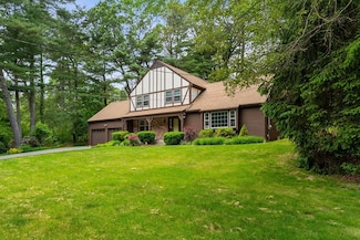 369 Border Rd, Concord, MA 01742