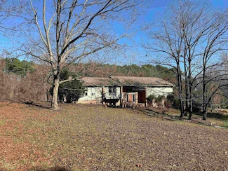 3752 Parks Rd, Union City, TN 38261