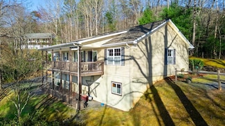 60 Sky Ridge Ct, Sylva, NC 28779