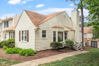 6540 English Oaks Dr, Raleigh, NC 27615