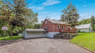 1435 Mckinley Rd, Eau Claire, WI 54703