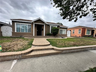 6127 Adenmoor Ave, Lakewood, CA 90713
