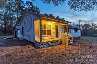 1335 Wrenn St, Kannapolis, NC 28081