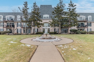 5200 Carriageway Dr Unit 219, Rolling Meadows, IL 60008
