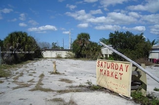 124 Factory St, Cocoa, FL 32922
