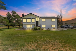 40223 E Ruppert Rd, Benton City, WA 99320