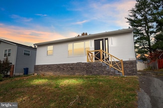 1230 Hall Ave, Abington, PA 19001