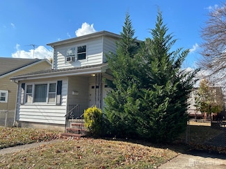 222 Washington Ave, Edison, NJ 08817