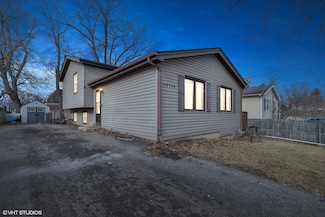35720 N Laurel Ave, Ingleside, IL 60041