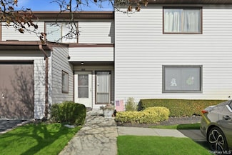 100 Daly Blvd Unit 2103, Oceanside, NY 11572