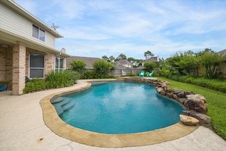 2381 Seahurst Ct, League City, TX 77573