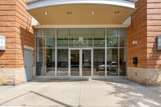 950 W Monroe St Unit 616, Chicago, IL 60607