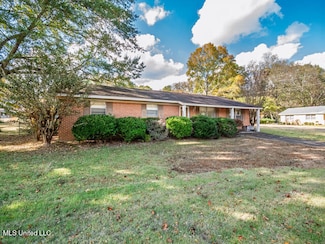 218 Edwin Cir, Sardis, MS 38666