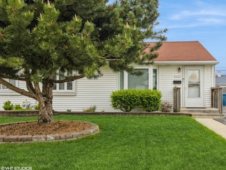 4642 W 88th Place, Hometown, IL 60456