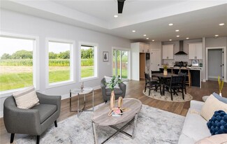 720 NE Badger Ln, Waukee, IA 50263