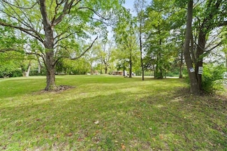 7341 Cleveland Ave, Kansas City, MO 64132