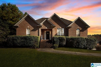 513 Sunset Lake Ln, Chelsea, AL 35043