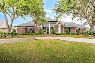 303 Apache Rd, Houma, LA 70360