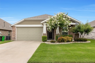 1808 Ranch Trail Rd, Aubrey, TX 76227