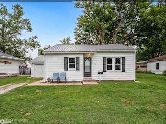 101 N Greeley St, Corydon, IA 50060