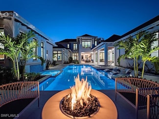 1795 Gordon Dr, Naples, FL 34102