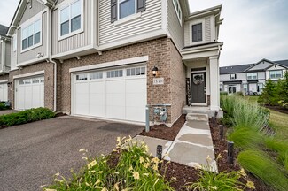 3S490 Barkley Ave, Naperville, IL 60563