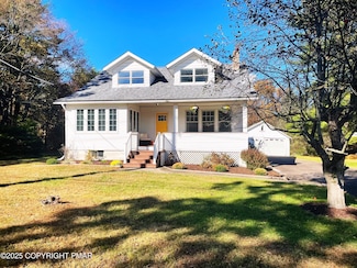 3035 Church Rd, Mountain Top, PA 18707