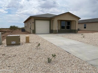 463 W Hilquit Dr, Morristown, AZ 85342