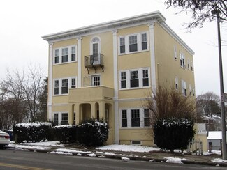 4467 Washington St, Roslindale, MA 02131