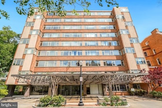 1545 18th St NW Unit 215, Washington, DC 20036