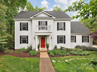 514 Pinchot Dr, Asheville, NC 28803