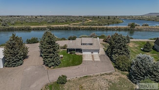 3071 E 670 N, Roberts, ID 83444