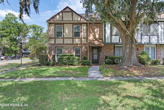 8195 Trafalgar Square, Jacksonville, FL 32217