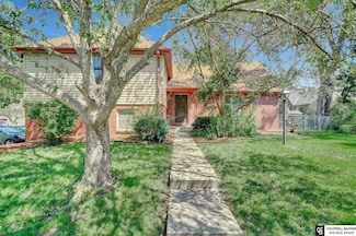 1600 Regency Dr, Lincoln, NE 68506