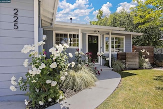 225 Babette Ct, Pleasant Hill, CA 94523
