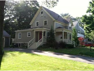121 Pine St, Manchester, MA 01944