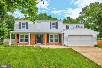 5400 Virginia Ct, Oxon Hill, MD 20745