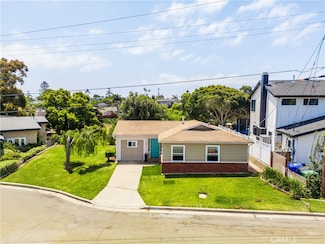 3607 Oleander Dr, San Diego, CA 92106