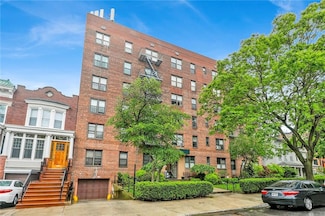 202 Seeley St Unit 2F, Brooklyn, NY 11218