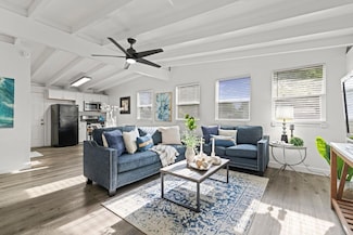 930 Beardsley Dr, West Sacramento, CA 95605