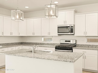 6997 W Jadewood Ln, Tucson, AZ 85757