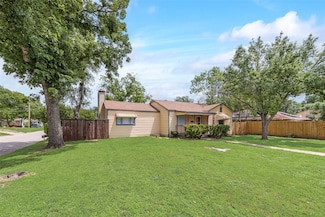 1104 Trinity View St, Irving, TX 75060