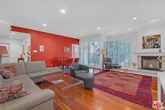 502 San Vicente Blvd Unit 205, Santa Monica, CA 90402