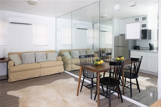 226 Crandall St, Los Angeles, CA 90057