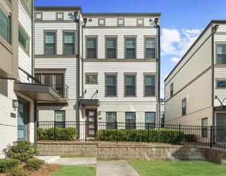 2028 Holtz Ln, Atlanta, GA 30318