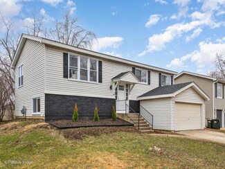 504 W Briarcliff Rd, Bolingbrook, IL 60440